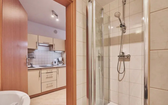 Żeromskiego 5 by Baltic Home