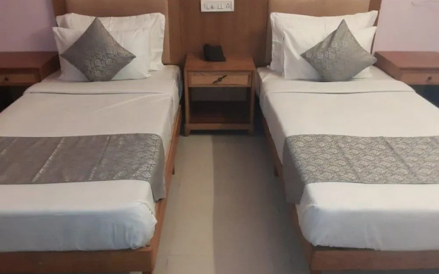 Hotel Ganpati Resort