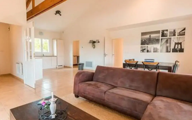 Spacious Villa With Large Garden
