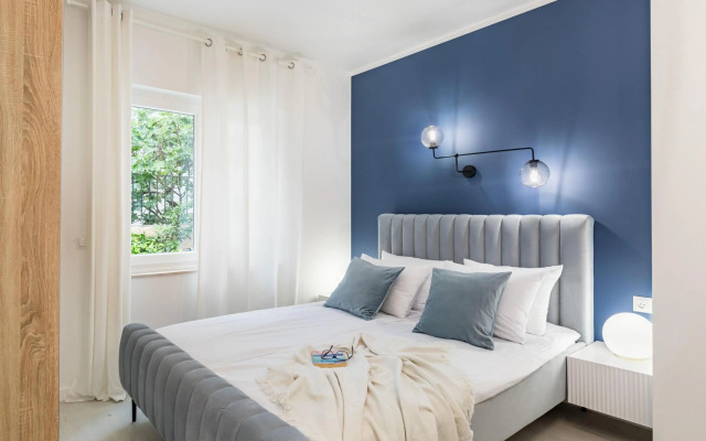 Apartment in Slatine Near the Sea Beach