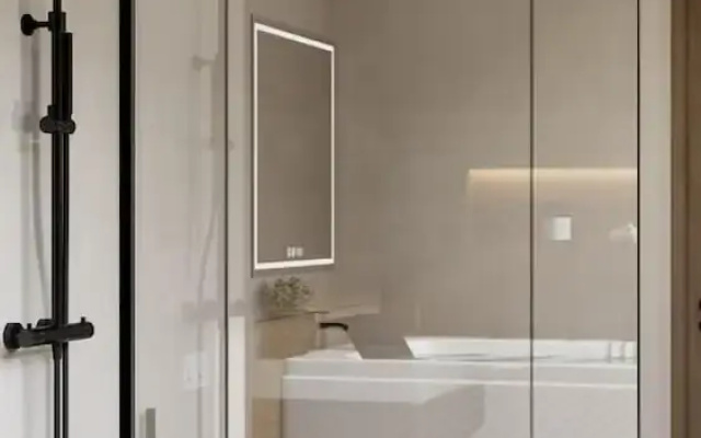 Monarc Hotel