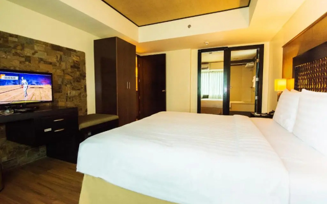 Widus Hotel Clark