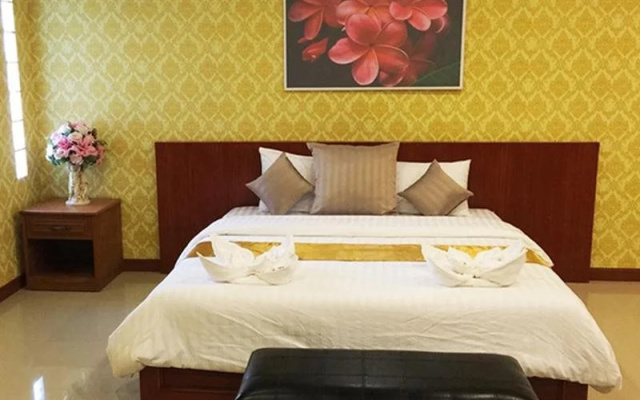 Pakkhat Grand Resort