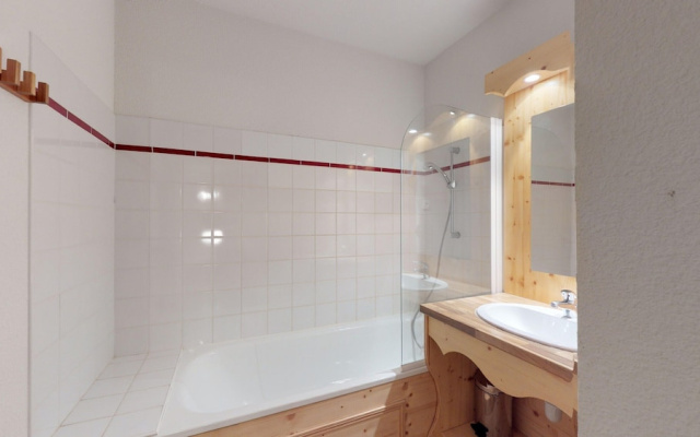 Apartment in Chamrousse Near Cable Car