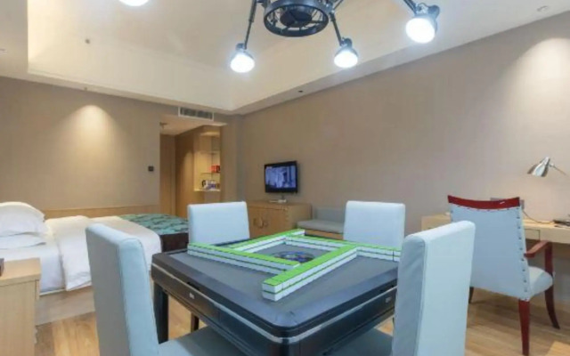 Dinis Hotel (Luoyang Kaiyuan)