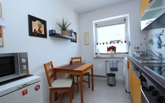 Private Apartment Crusiusstraße