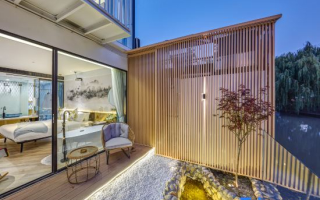Tongli Qingyan · Shangpin Courtyard Riverside Vacation Apartment