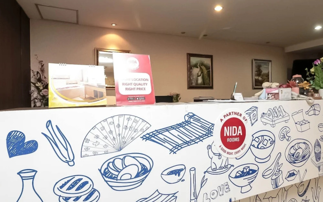 Nida Rooms Phrakhanong 984 Station