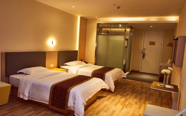 7 Days Inn·Jiangyin Changjing Town Changlong Square