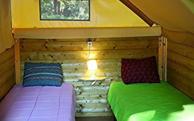 Camping des Rives des Corbieres