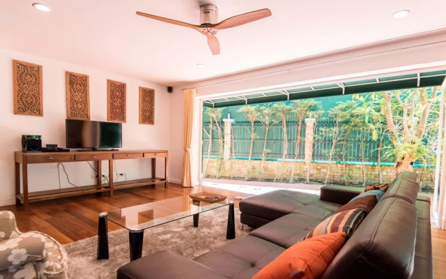 6BR Private Pool Villa Patong by Chattha