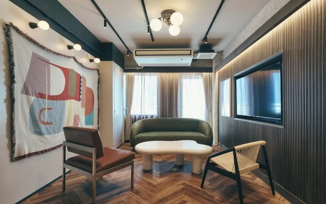 illi Lay Shibuya-Ebisu