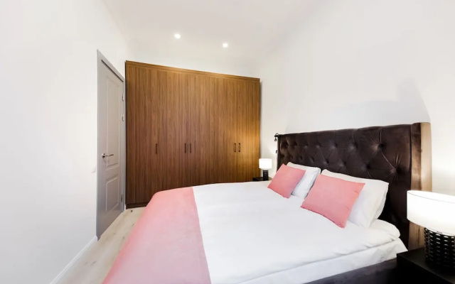 Апарт-отель RIGAAPARTMENT ELIZABETES 22