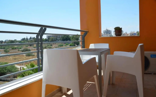 Mirabella Mackenzie 1 Bedroom Flat Sleeps 4