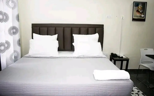 Stay Simple Lodge