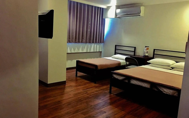Hotel Tiffany - Laoag