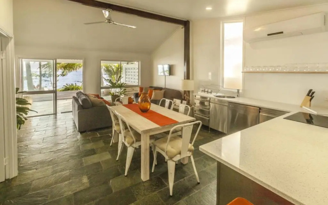 Drift Beach House Getaway