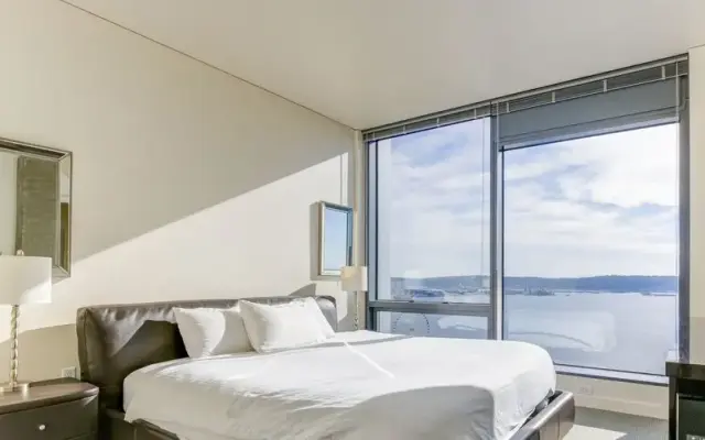 Pike's Place Lux Suites by Barsala