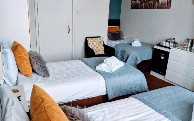 Ebor Lodge