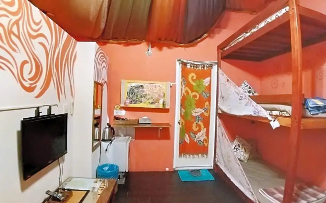A-Wu Hostel