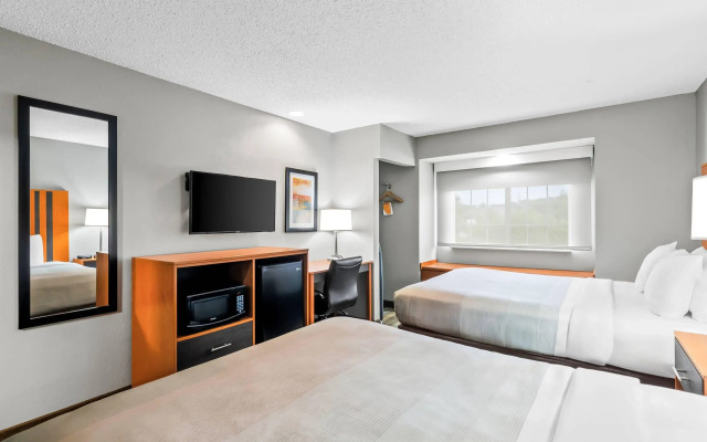 Quality Inn & Suites Bristol North