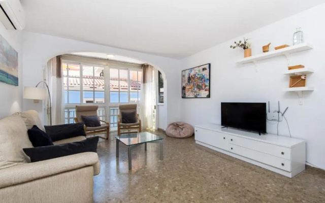 Picasso Center Apartment