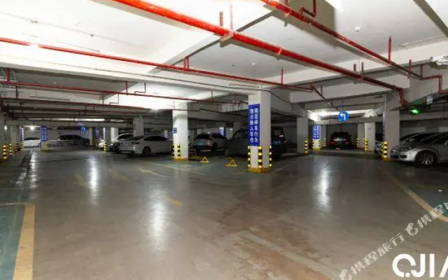 Tianshun Kaixuan Business Hotel
