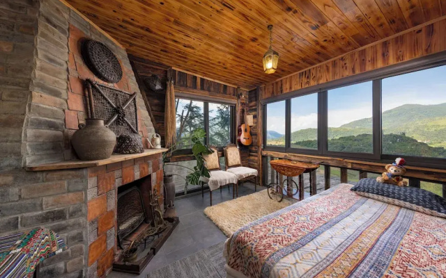 Ta Phin Cottage