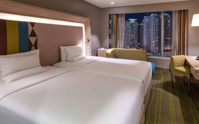 Novotel Manila Araneta City Hotel