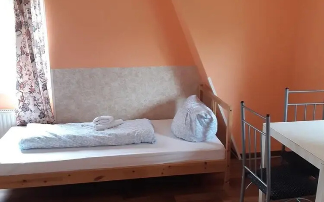 2-Rent Group Hostel Apartments EVE74