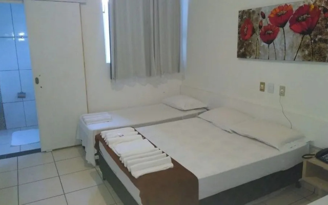 Falls Plaza Hotel