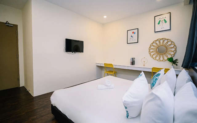Swing & Pillows @ Z Hotel Cyberjaya