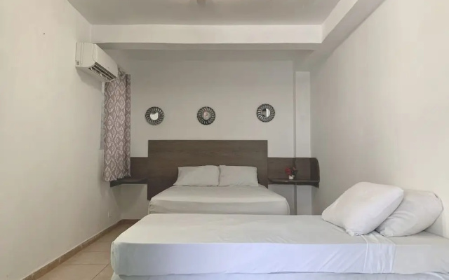 Hotel Pacific Coast