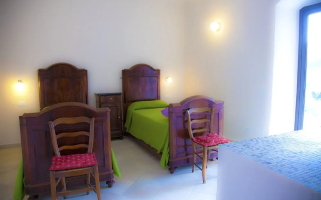 Casa Giulia Diano Castello