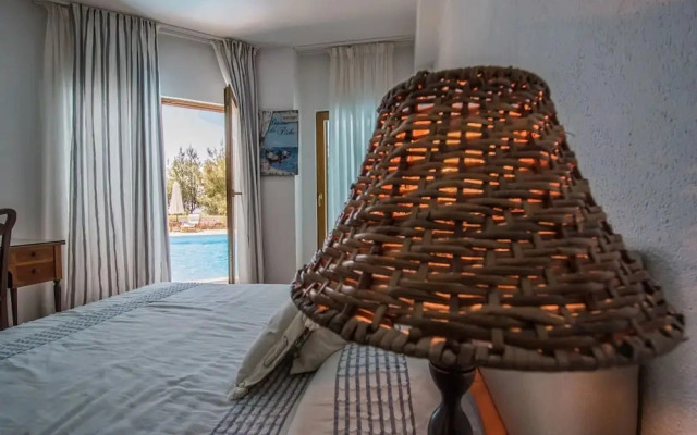 halu! Luxury Villa with Private Pool