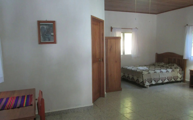 Maya Zacpetén Jungle Lodge