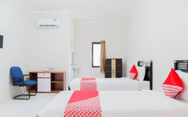 OYO 1219 Wisma Anton Soedjarwo