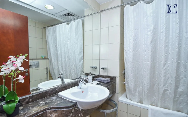 Lake View Brand New Studio in X1 Tower JLT - LND