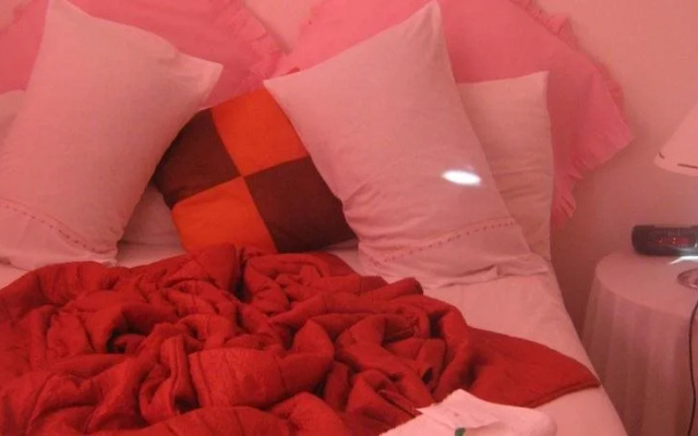 Mentor Guest House