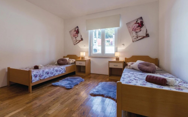 Beautiful Home in Savudrija With Wifi and 3 Bedrooms