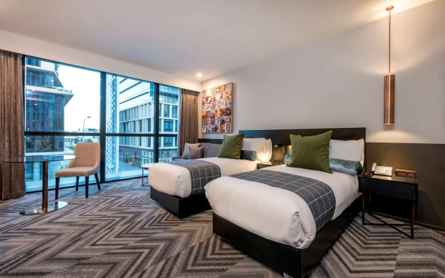 Rydges Perth Kings Square