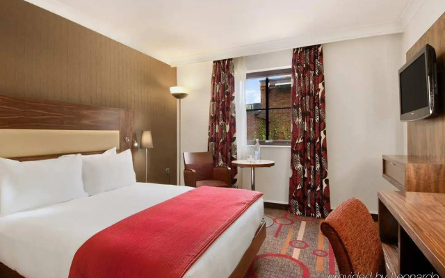 Premier Inn Newbury Town Centre South A339