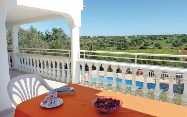 Nice Home in Albufeira With Wifi and 3 Bedrooms