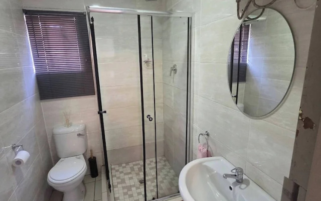 Cozy Apartment Rental in Kempton Park, South Africa