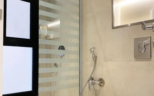 Morouj B-4 Luxury Gold Terrace GZ36