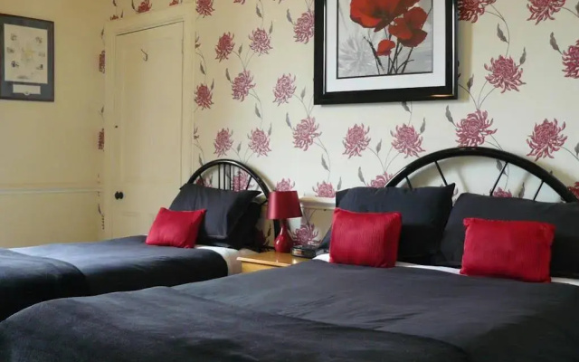Rockville Hotel