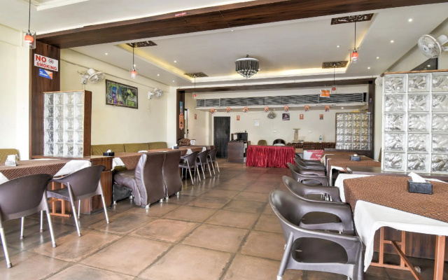 CAPITAL O71327 Hotel Ashoka
