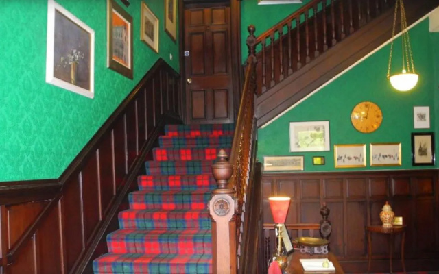 Kirklee Hotel