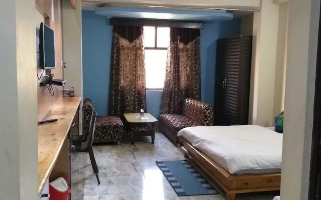 Hotel Mall Palace
