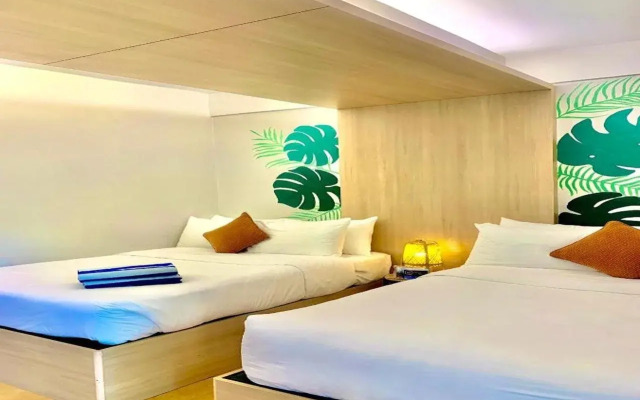 The Henry Resort Taramindu Laiya
